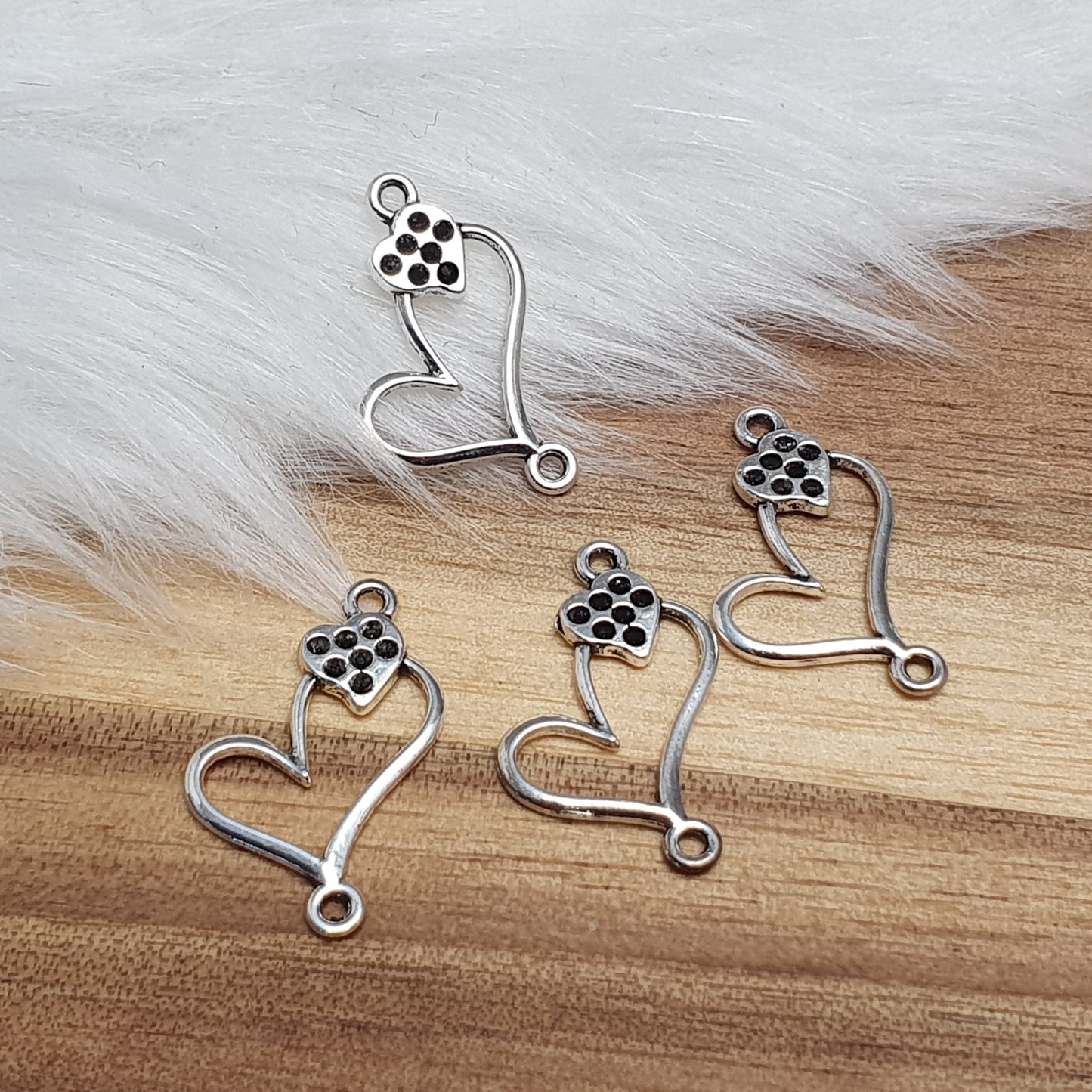 6 Verbinder Herz, 20mm, antik silberfarbig, Schmuck basteln