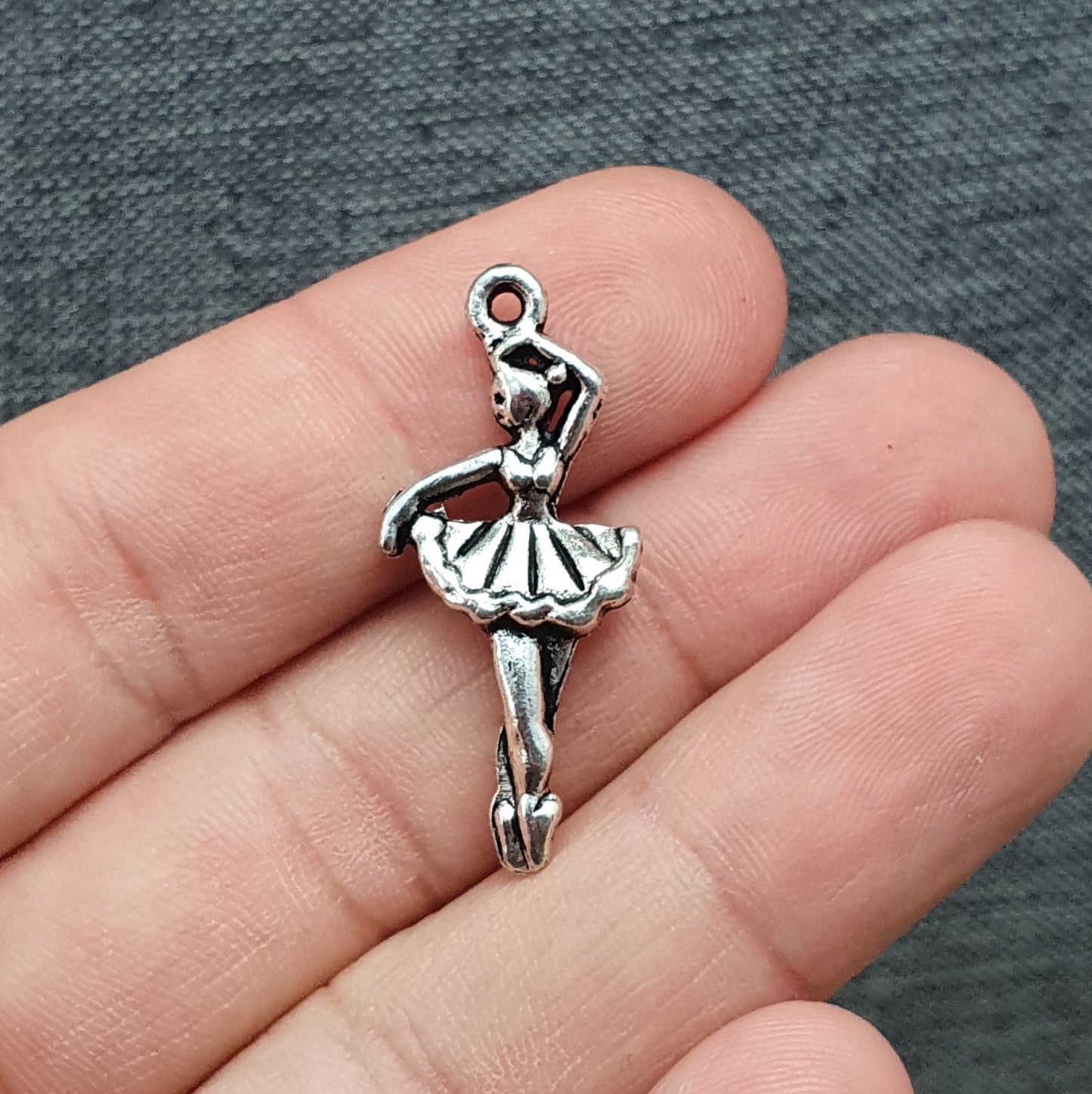 Anhänger Ballerina, 3D, 31mm, antik silberfarbig