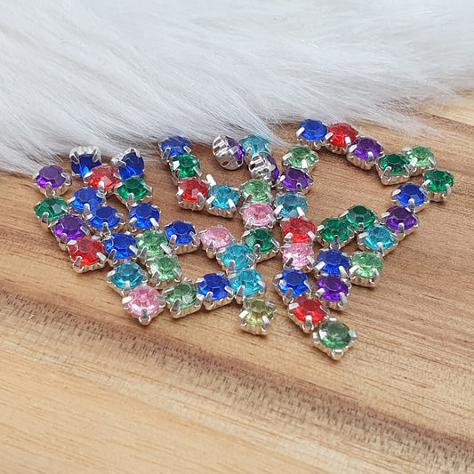 50 Strass Aufnähsteine mit Einfassung silber, FARBMIX, ca.4mm, Nähbedarf
