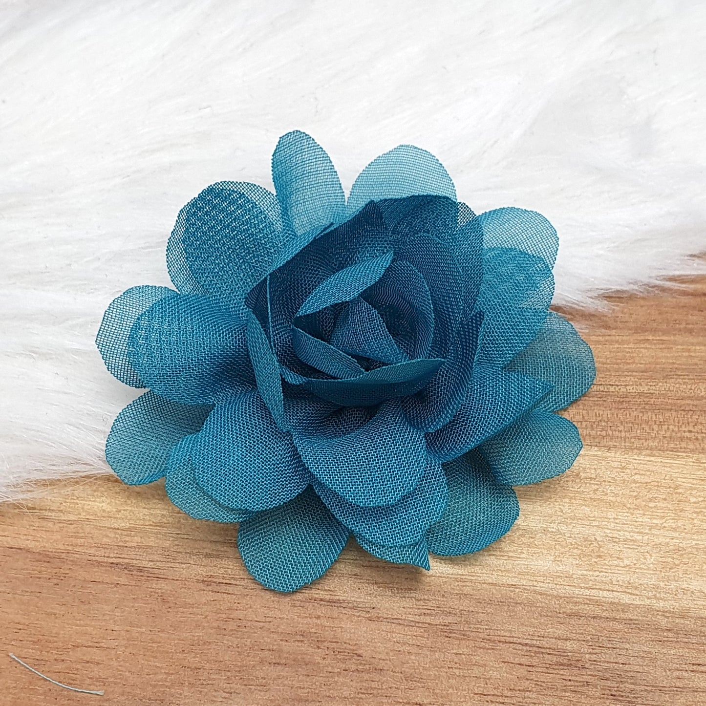 Blume aus Stoff, 50mm, Petrol, Applikation, Kreativbedarf