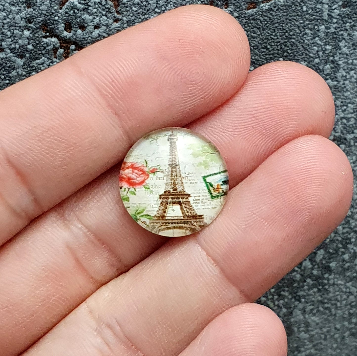 2 Cabochons, Glas, Rund, 16mm, verschiedene Motive, Schmuck DIY