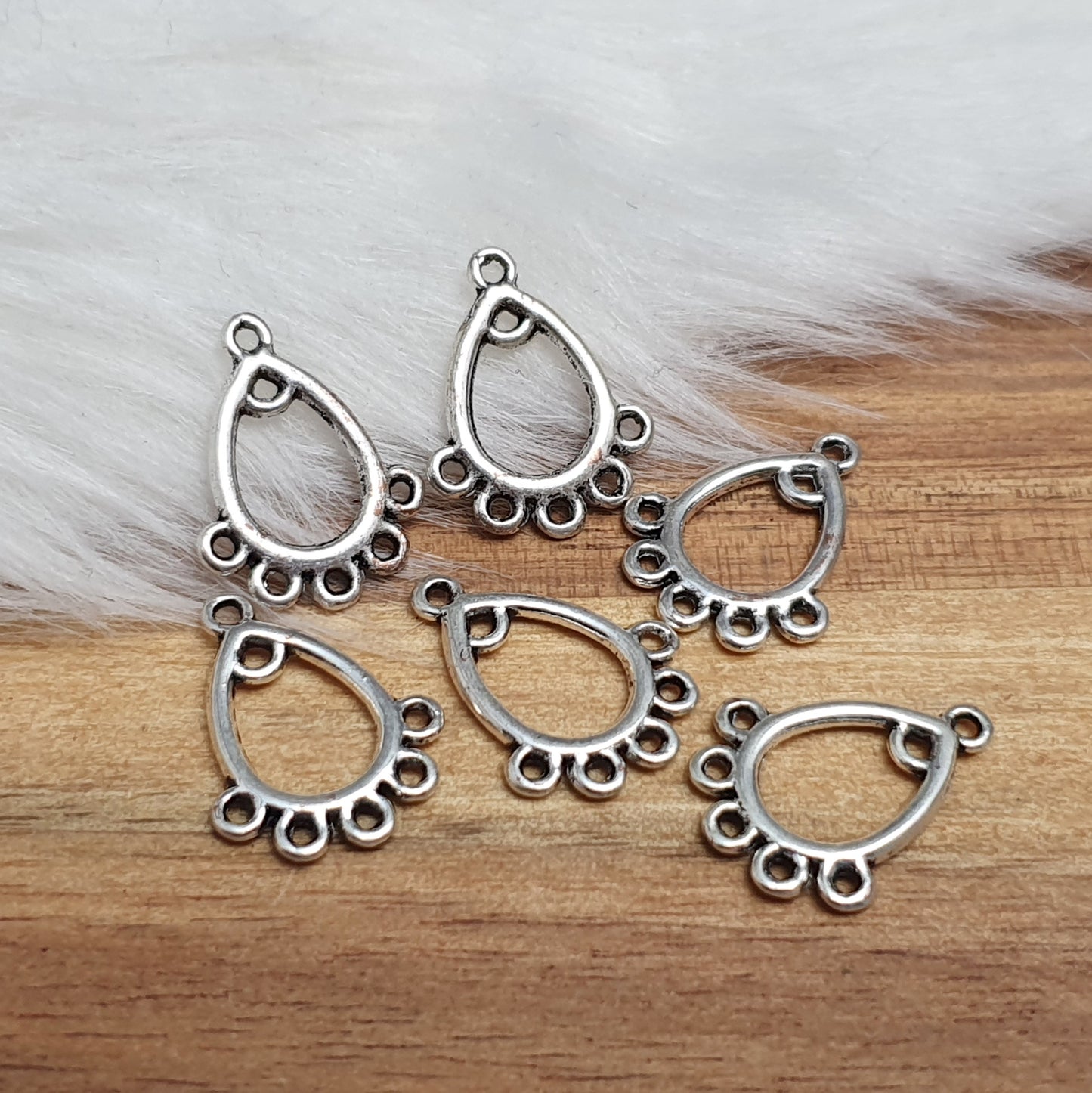 4 Verbinder, Träne, Filigran, 16x12mm, antik silberfarbig, Kreativbedarf
