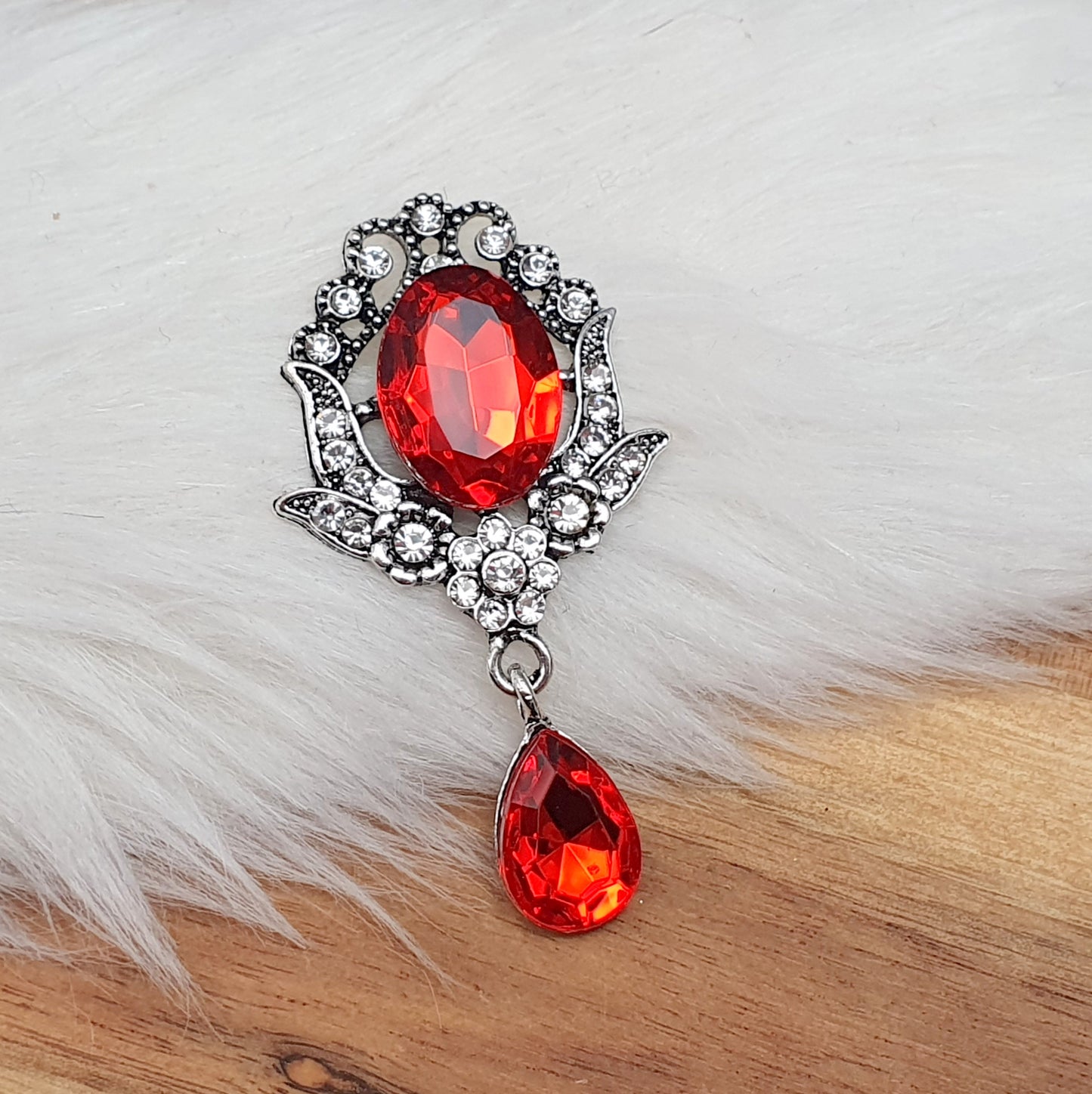Zierelement mit Strass & Schmuckstein, 55 x 29mm