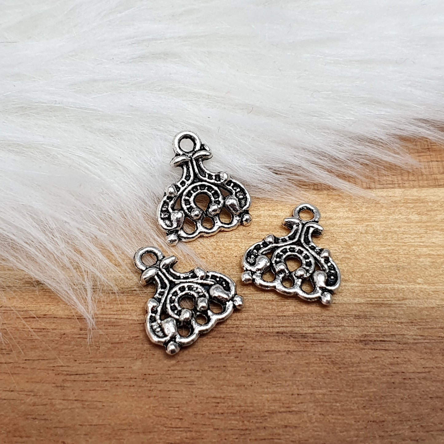 4 Verbinder, Shabby, 14mm, antik silberfarben, Schmuck DIY