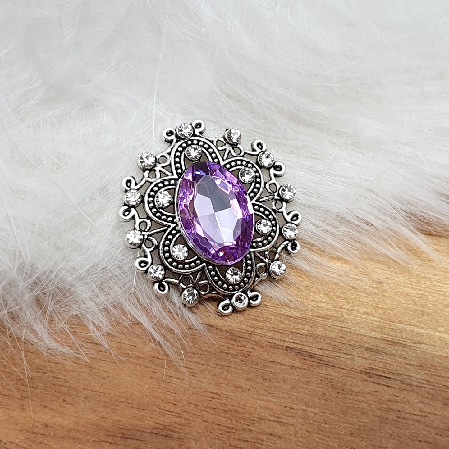 Zierelement mit Strass und Schmuckstein Flieder, 27 x 23mm
