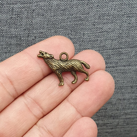 2 Anhänger, Charms, heulender Wolf, 24mm, antik bronzefarbig, Schmuck Basteln