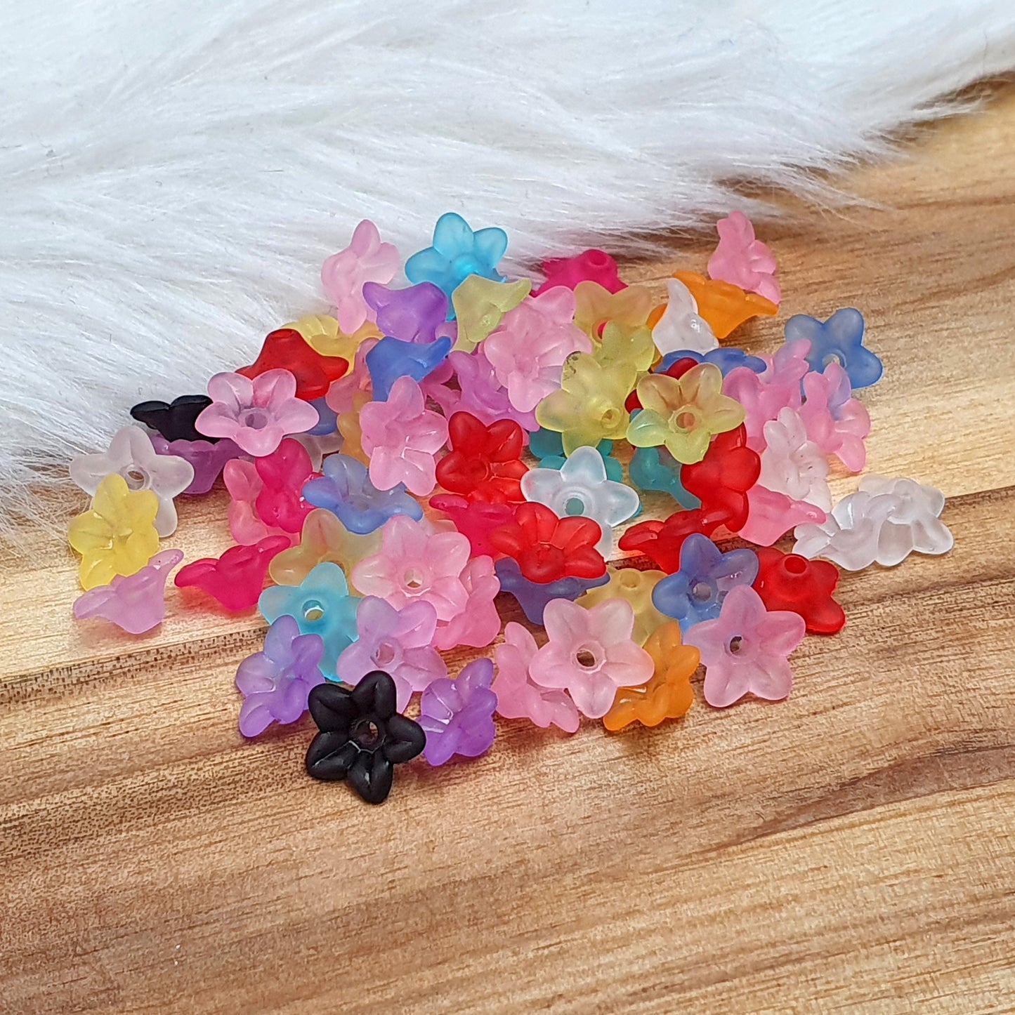 Acrylperlen Blüten Bunt