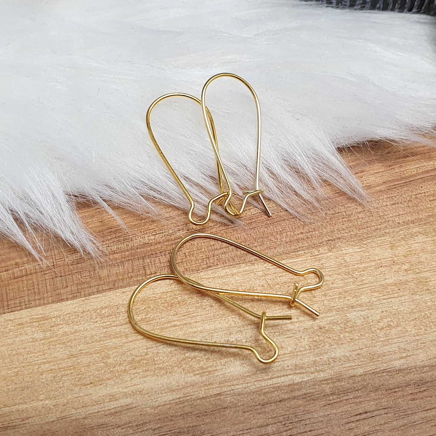 20 Kidney Wire Ohrhaken, 24mm, goldfarbig, Schmuck Basteln