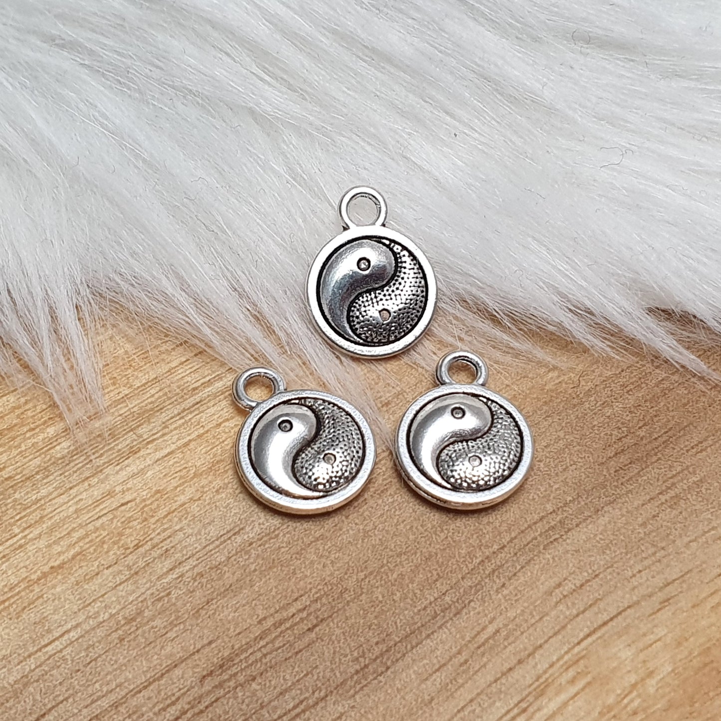 4 Anhänger, Charms, Ying & Yang, 13mm, antik silberfarbig, Schmuck Basteln