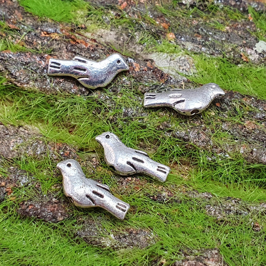 4 kleine Metallperlen Vögelchen, 6x14mm, antik silberfarbig