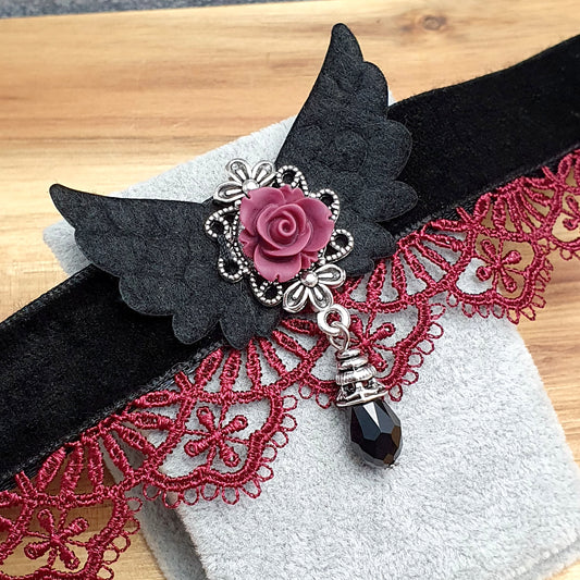Choker, Samt, Schwarz/Bordeaux, mit Borte & Zierteil