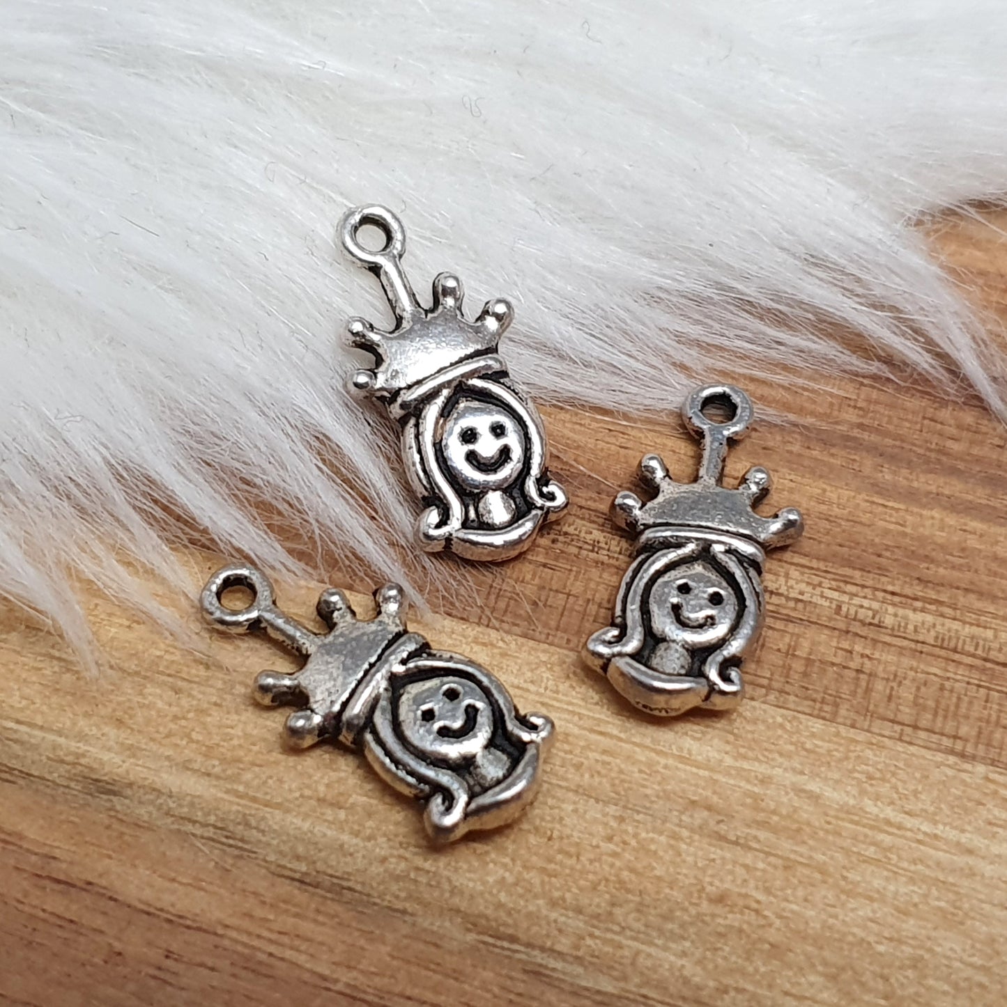3 Charms, Anhänger Mädchen, 19mm, antik silberfarbig