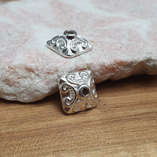 6 quadratische Zierkappen, 10mm, .925 Sterling versilbert