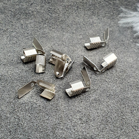 16 Bandklemmen, mit Öse, 5mm, platinfarbig/goldfarbig