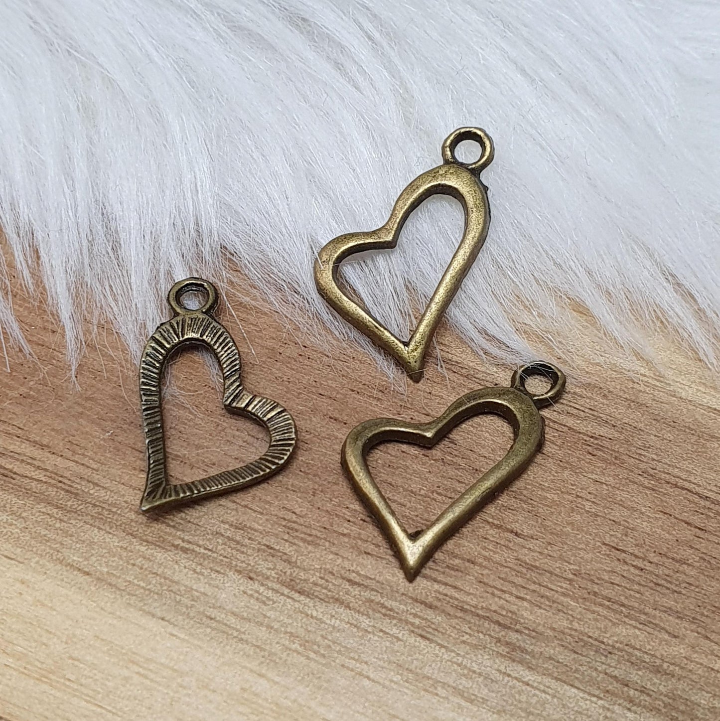 6x Anhänger Herz, antik bronzefarbig, 20x13mm