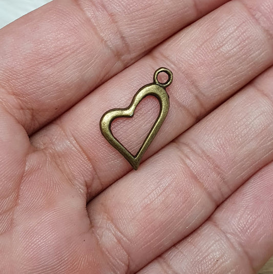 6x Anhänger Herz, antik bronzefarbig, 20x13mm