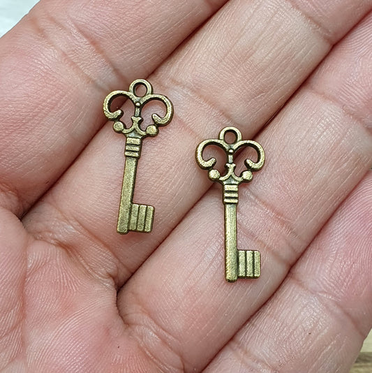 5x Anhänger, Schlüssel, 21mm, antik bronzefarbig