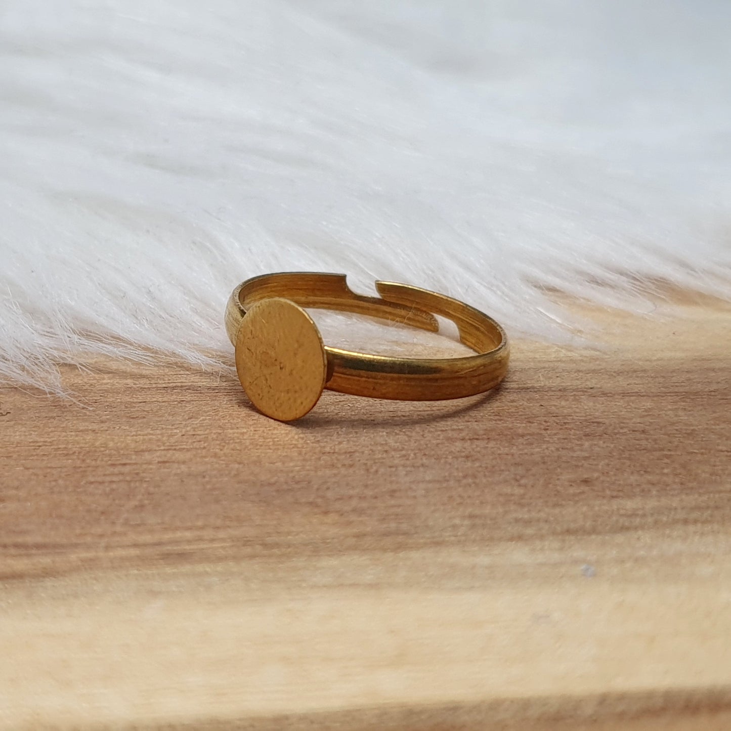 Ring Rohling, Ringschiene, mit Klebeplatte 8mm, raw Messing, unisize