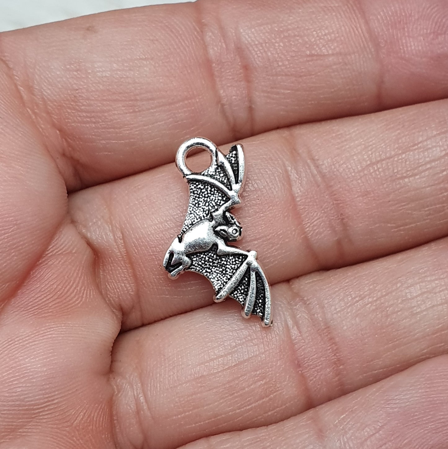 3x Anhänger Fledermaus, 22mm, antik silberfarbig