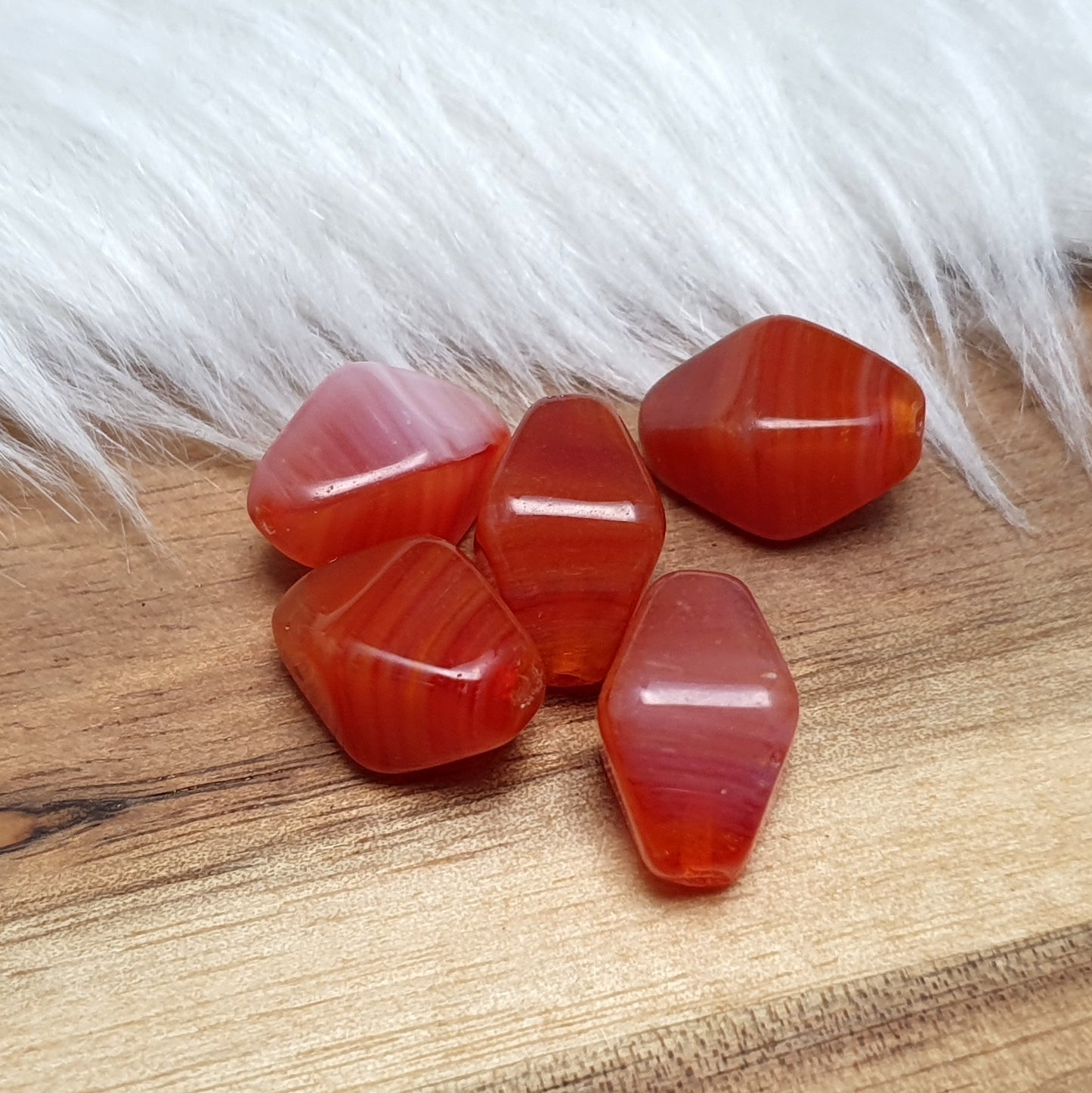 5 böhmische Glasperlen, Doppelkegel, 13 x 9mm, karneol