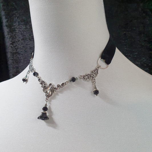 Choker Dragonfly, Samt, Schwarz mit Ornament