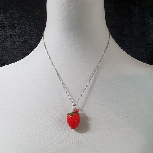 Anhänger Erdbeere an Edelstahlkette