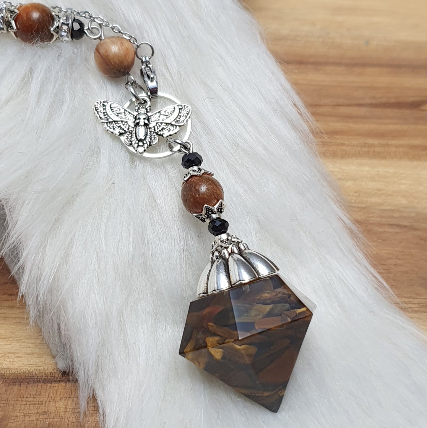 Pendelkette, Pendel Tigerauge mit Motte, Transformation, Schutz & Stärke