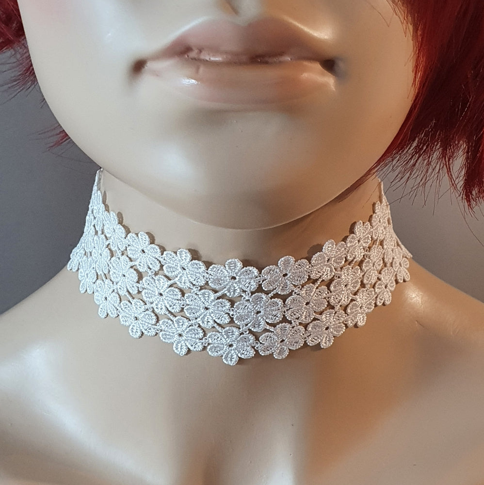 Choker, Halsband, Blumenspitze, Weiß