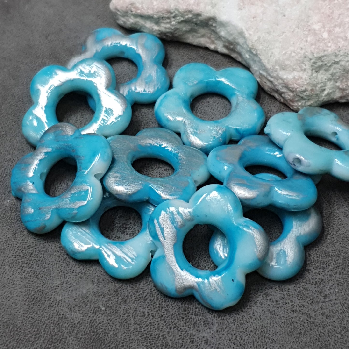 10 Perlen, Acryl, Blume, Blau, 20mm