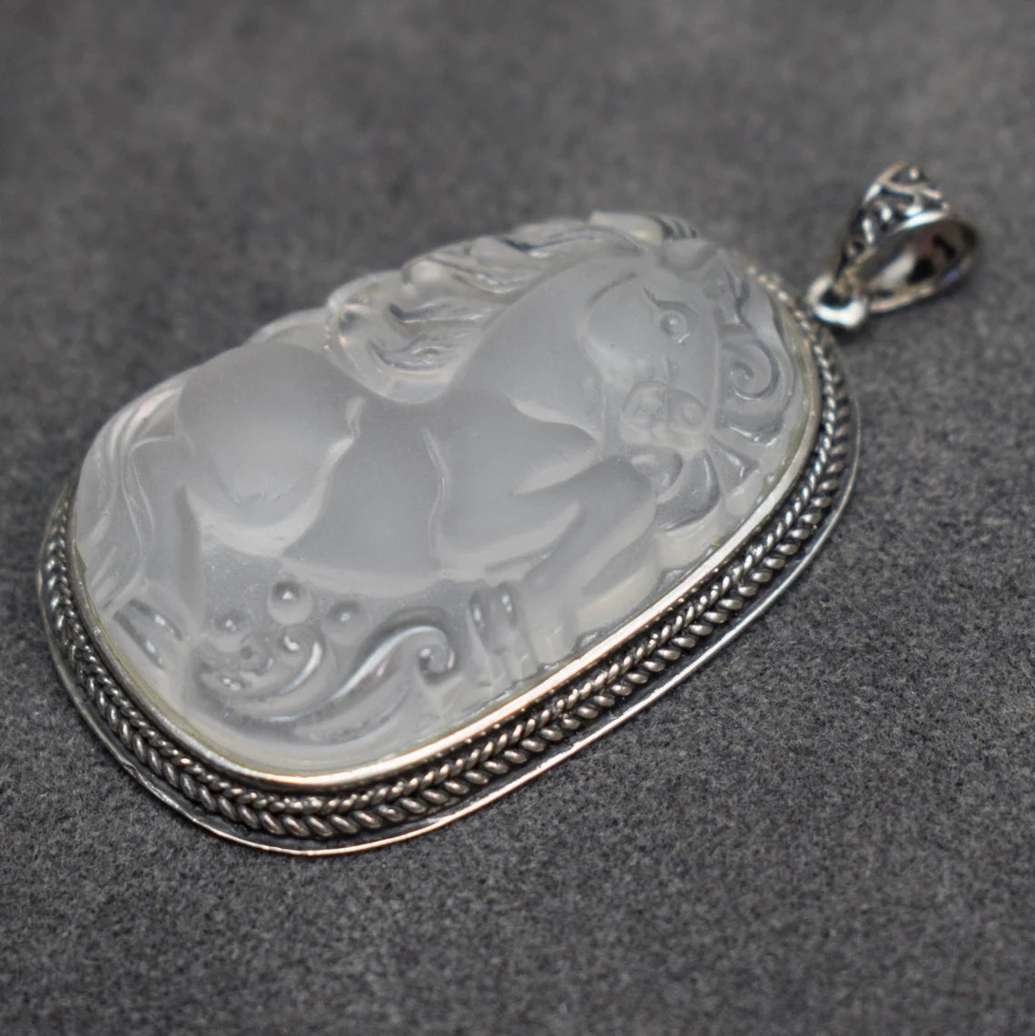 Anhänger Pferd, Glas, .925 Silber, + Organzakette, Weiß