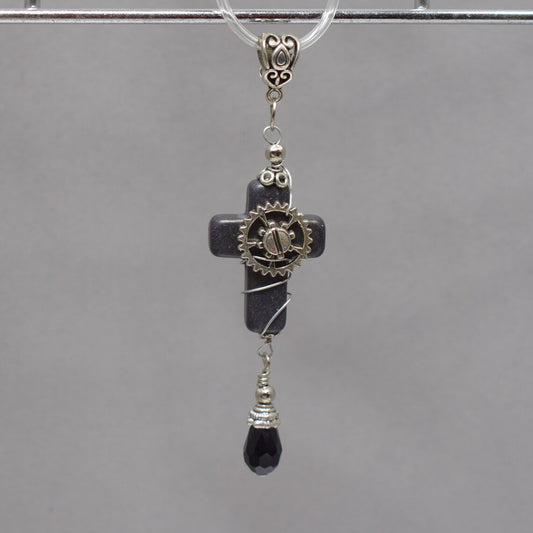 Anhänger Kreuz, schwarz, Obsidian, Gothic, Zahnrad