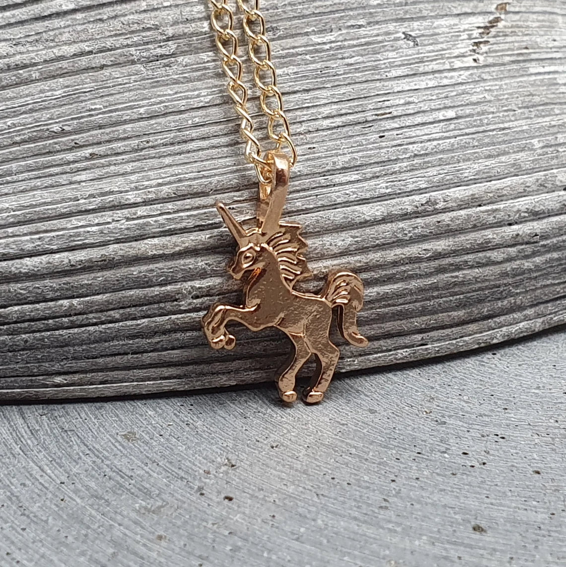 Kette mit Anhänger kleines Einhorn vergoldet oder versilbert