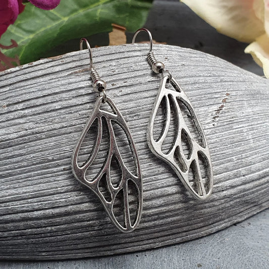 Ohrhänger Schmetterlingsflügel, antik silberfarbig