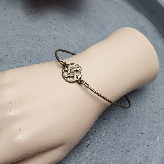 Armreif mit keltischem Knoten, antik bronzefarbig