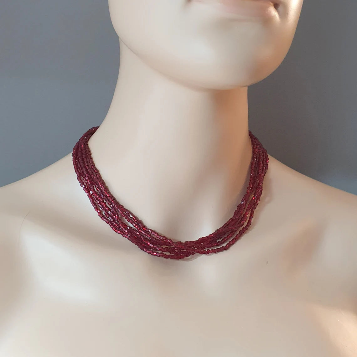 Choker Multistrang, Buggle Beads, Stiftperlen, dunkelrot