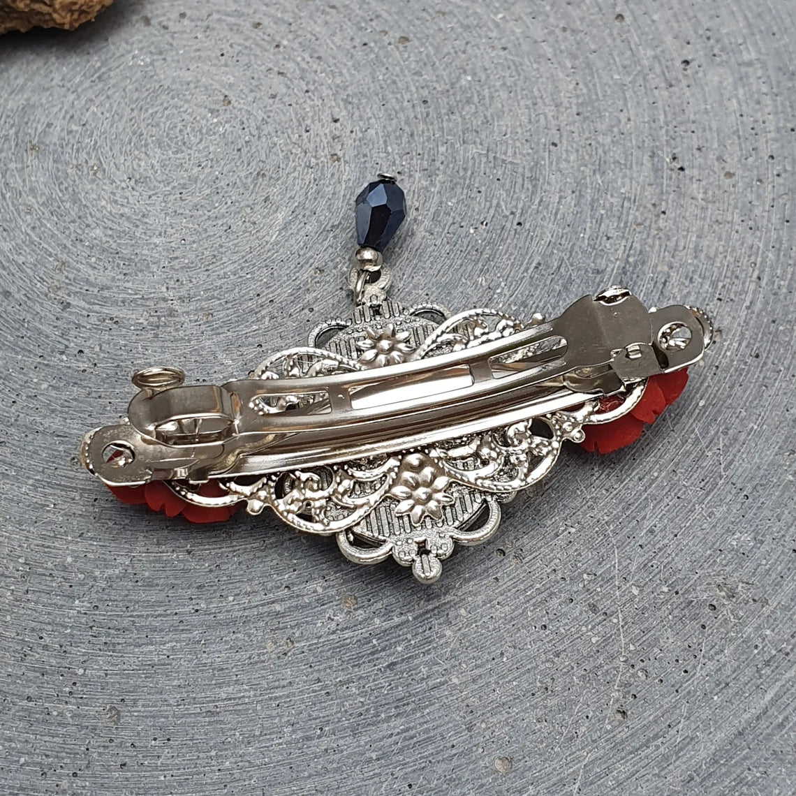 Haarspange, Cabochon Skeleton Woman, schwarz/rot, silberfarbig