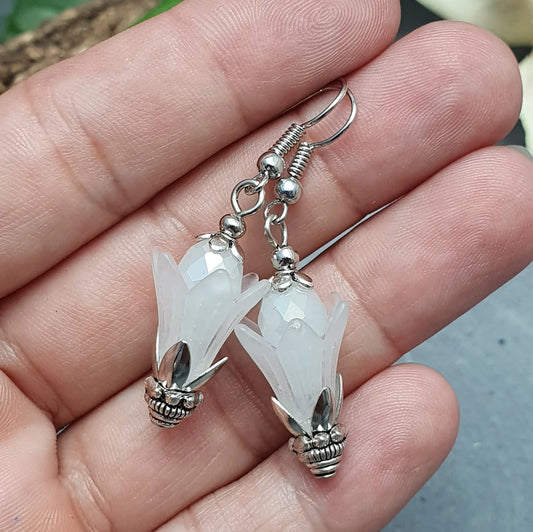 Ohrhänger mit weiße Blüte ~ Fairy Flowers ~, Fantasy