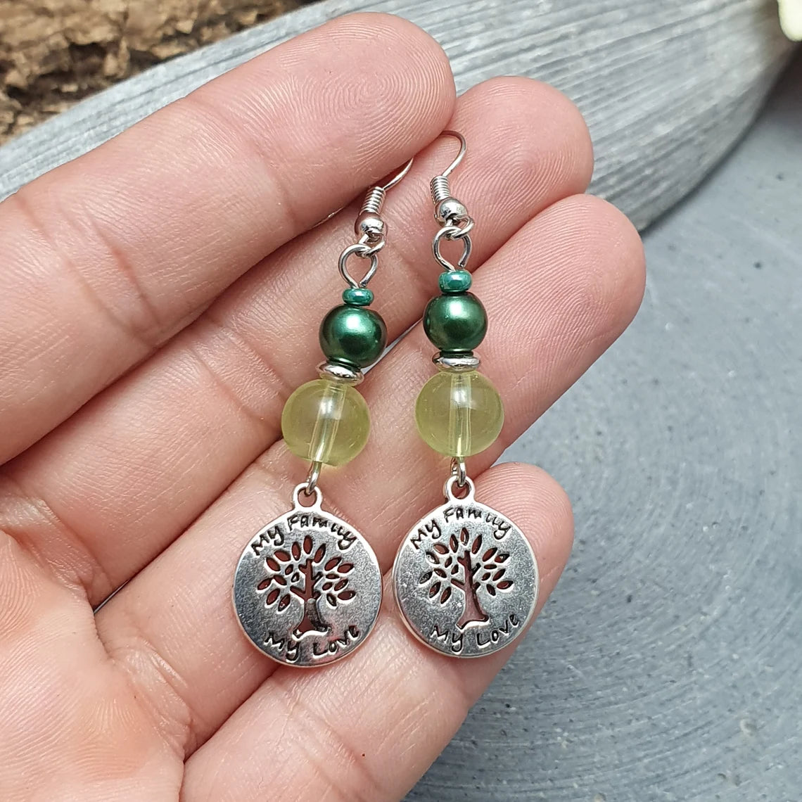 Ohrhänger, Natur, Baum, Glasperlen in Grüntonen, Silberfarbig