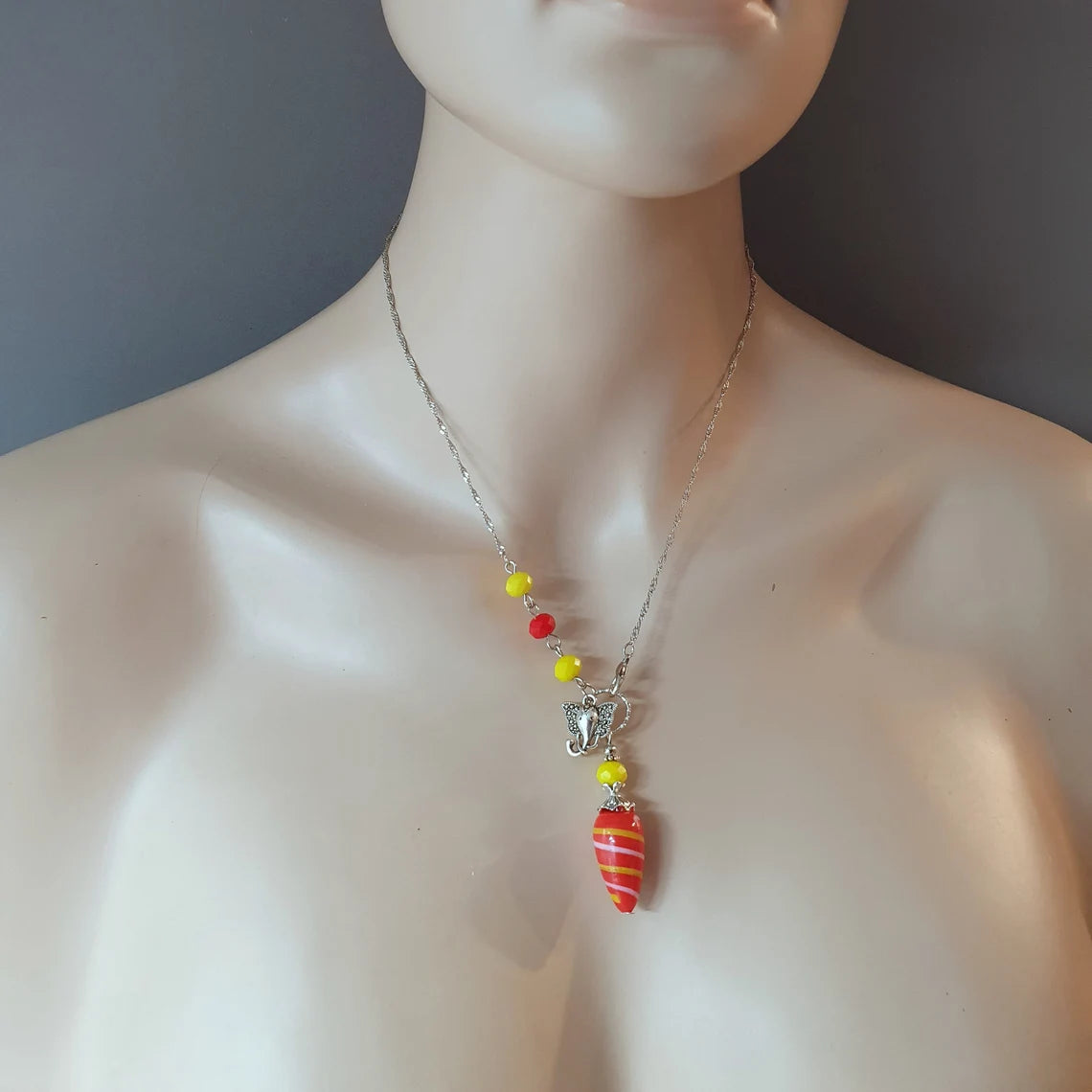 Pendel, Pendulum, Kette, Rote Träne, Elefant, Glück & Freude
