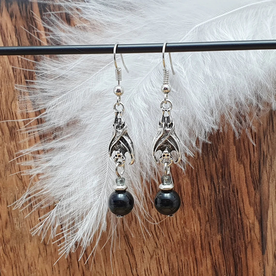 Ohrhänger, Fledermäue mit schwarzen Onyxkugeln, Gothic, Vampire