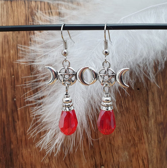 Ohrhänger, Triple Moon, Rote Glasperlen, Wicca, Dreifache Mondgöttin, Silberfarbig
