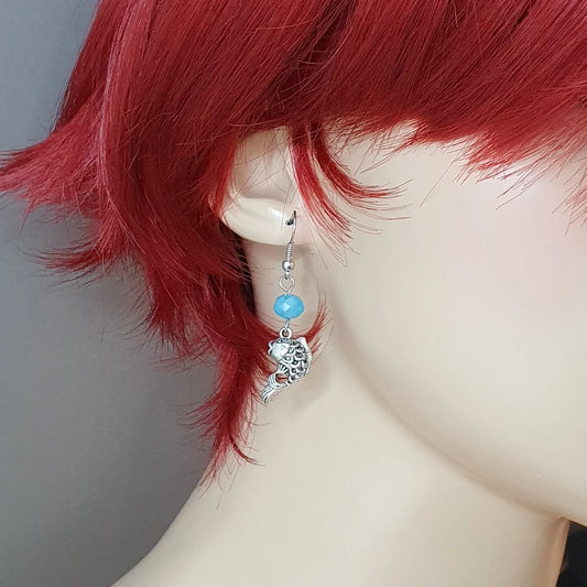 Ohrhänger, Sternzeichen Fische, mit aquablauer Glasperle