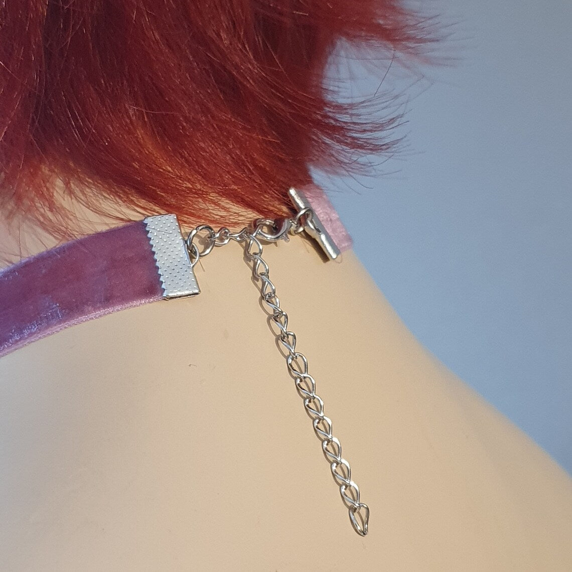 Choker mit Blumentrio, Samt, Pflaume, Halsband, Kropfband, Dirndlschmuck