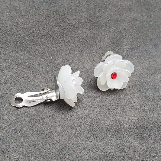 Ohrclips weiße Blume, Nonpiercing