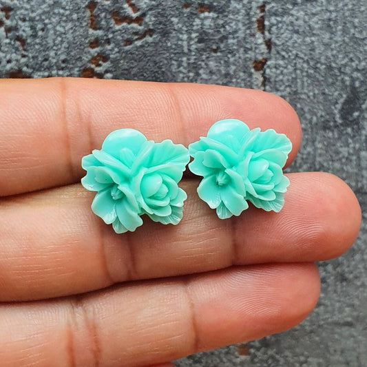 Ohrstecker offene Blüte, Mint, Resin