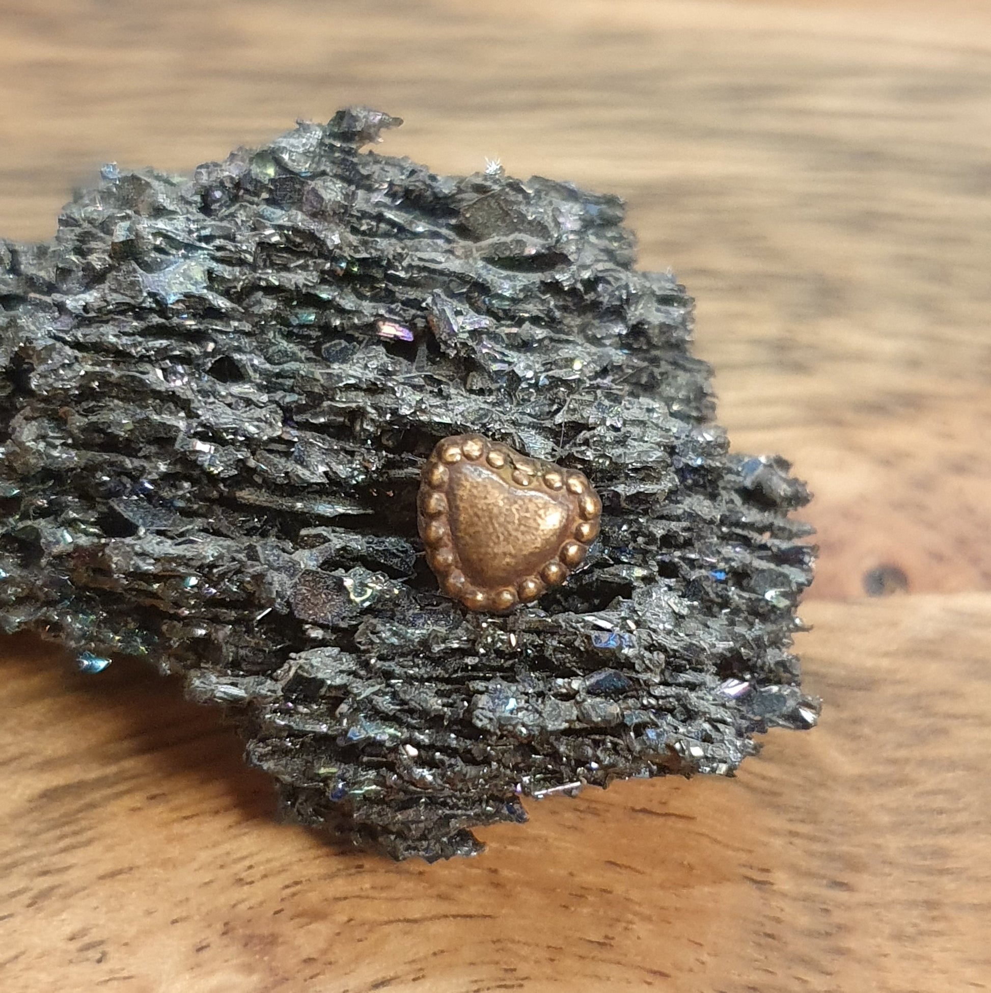 15 kleine Metallperlen Herz in antik kupferfarbig, 5mm