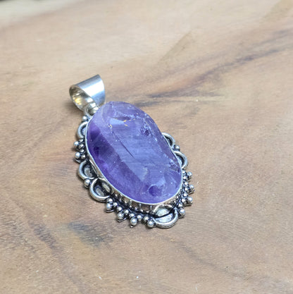 .925 Sterling Silber Anhänger, Ovaler Amethyst Rohstein