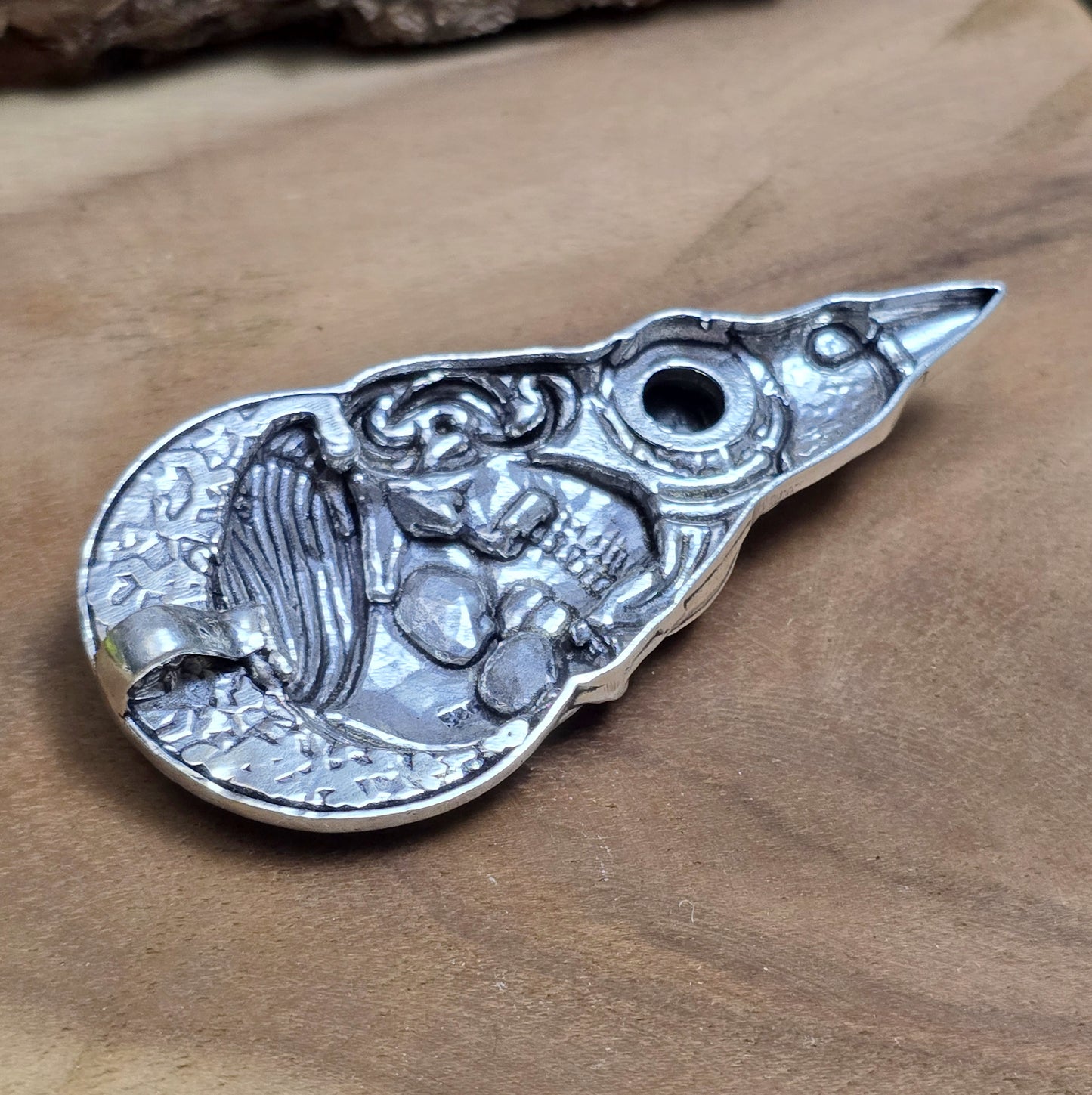 .925 Sterling Silber Anhänger, Santa Muerta, Totenkopf mit rundem schwarzem Onyx