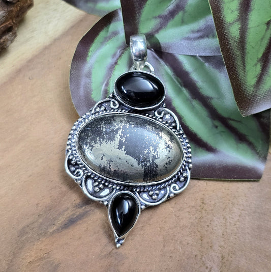 .925 Sterling Silber Anhänger, ovaler Apache Gold Pyrit & Schwarzer Onyx