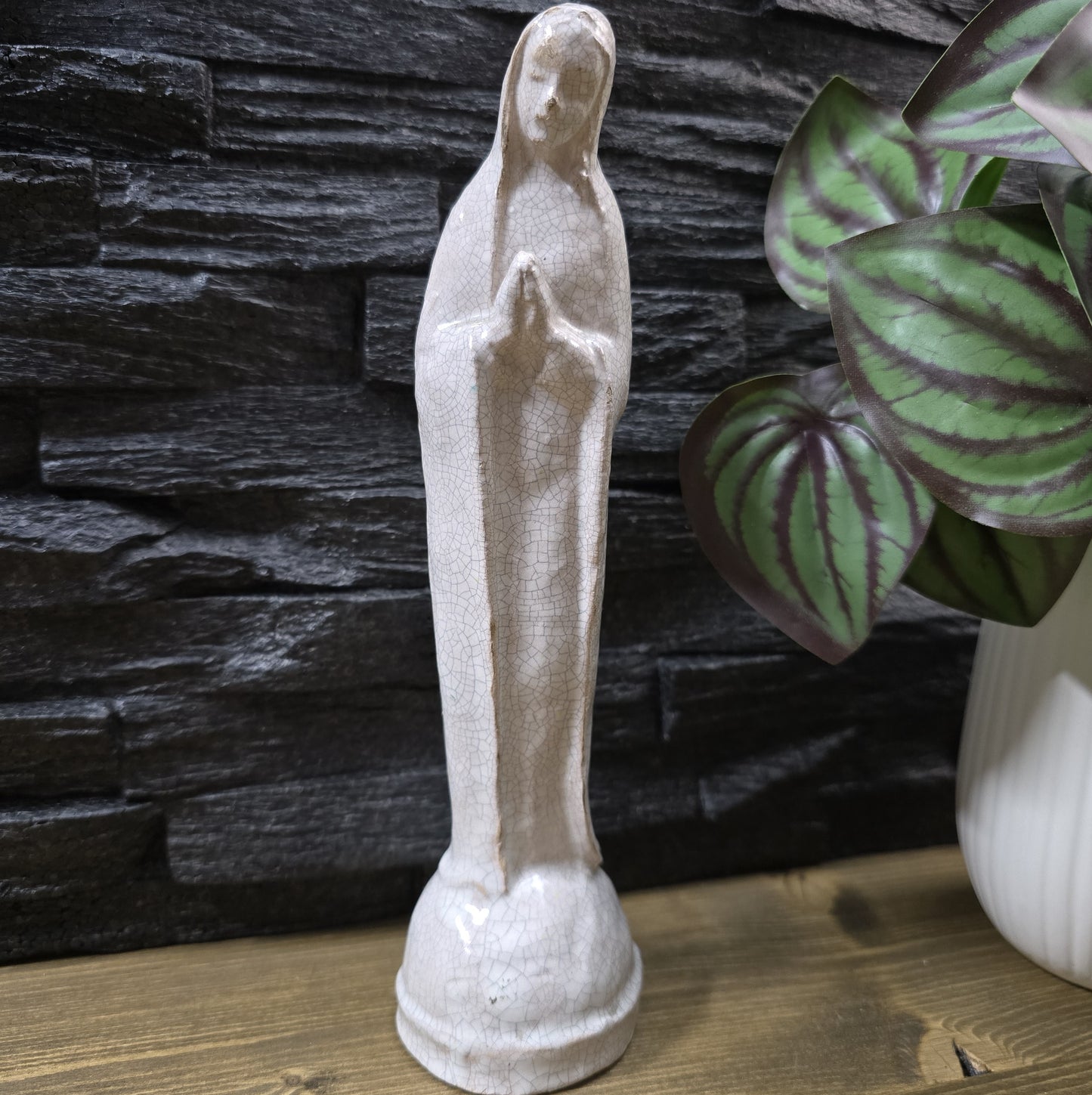 Mystische Statue der Heiligen Maria – Antike Figur mit geheimnisvollem Charme, 21cm, Gips mit Glasur